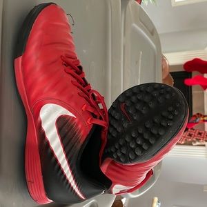 Nike Tiempo X mens indoor soccer cleats